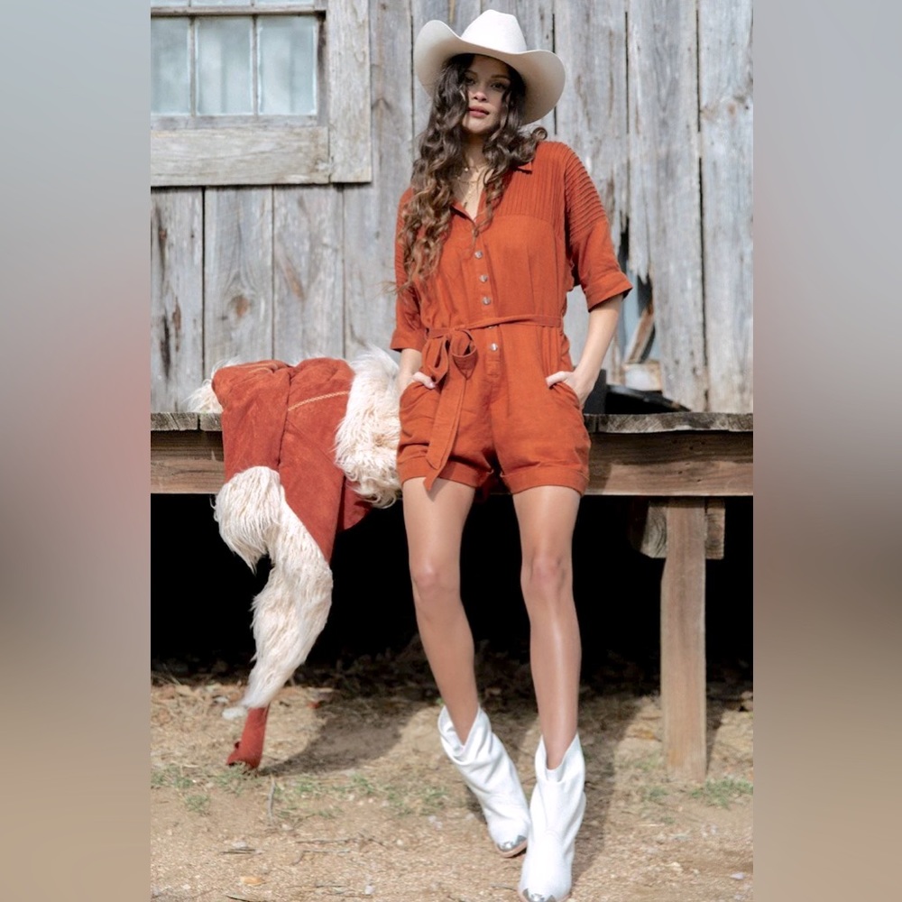 Sold elsewhere ❌  Spell Rani romper